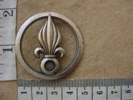 10495 French Foreign Legion Cavalry beret badge (Army France)