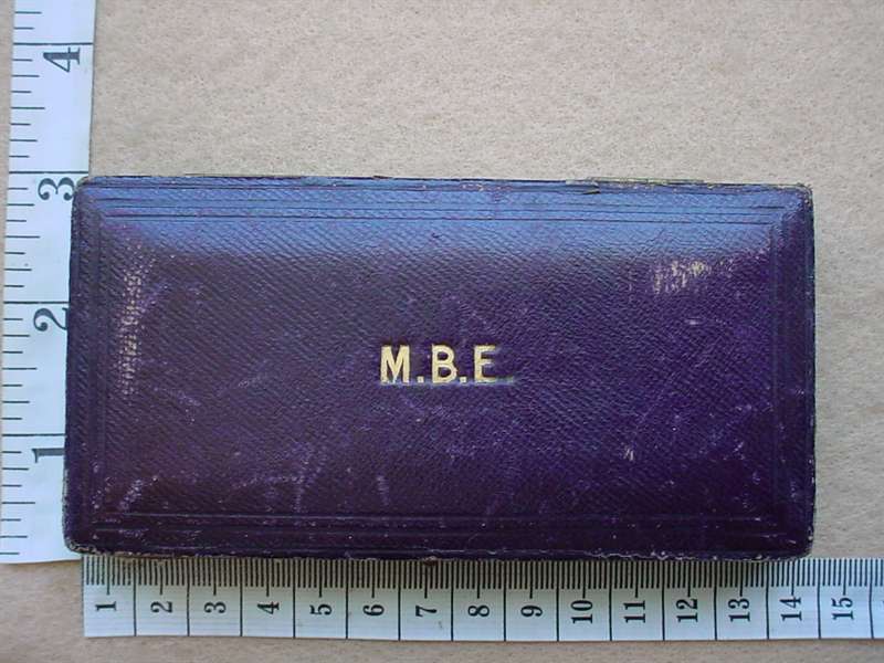 9853 Member of the British Empire medal case, Garrard & Co (Ref. Medals)