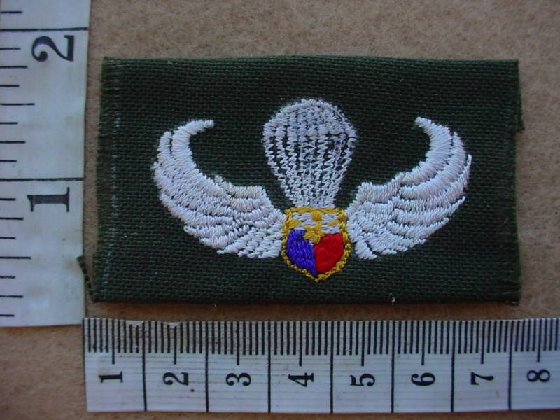 3927 Philippines Army Basic para wings (Ref. Para Philippines)