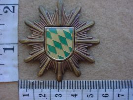 4308 German Bayern Police cap badge (Police German)