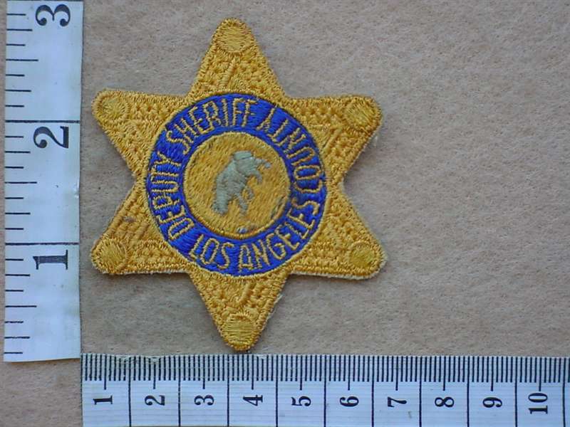 9646 Los Angeles County Deputy Sheriff breast badge (Ref. Police USA)