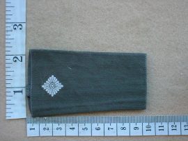 6395 German Army Lieutnant epaulette (Ranks Germany)