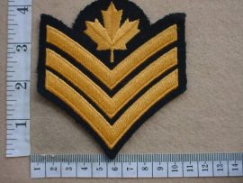 4571 Canadian Sergeant rank badge (Ref. Ranks Canada)