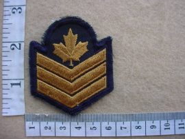 4575 Canadian Sergeant rank badge (Ref. Ranks Canada)