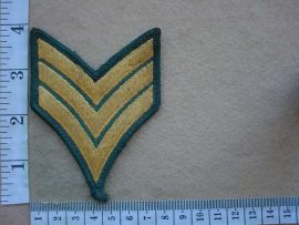 8701 US Army Sergeant rank badge (Ref. Ranks USA)