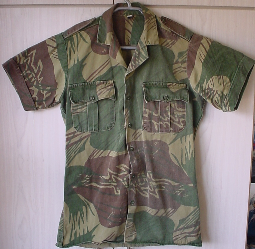 7703 Rhodesian Army camouflage shirt, short sleeves, Size 14