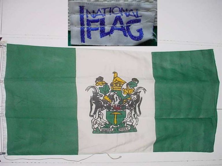 10388 Rhodesian National flag (Ref. Flags) | SA Militaria