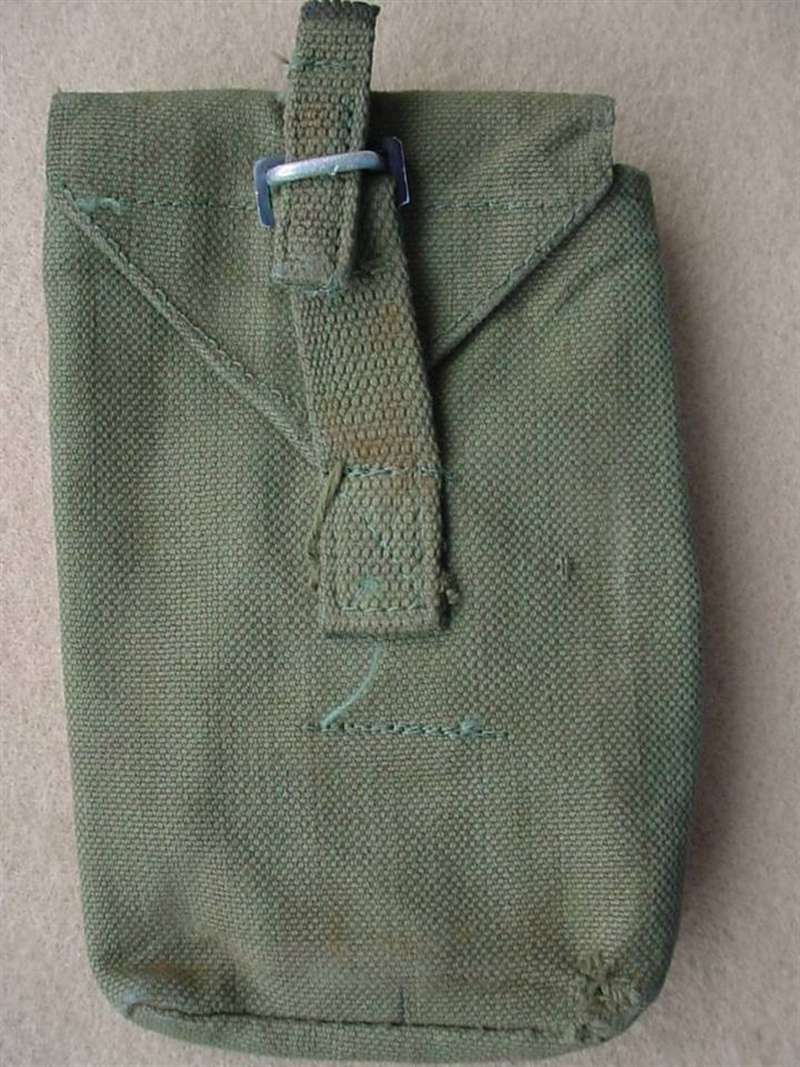9775 Rhodesian Army magazine pouch (Ref. Webbing)