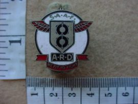 6500 SA Air Force 8 Air Repair Depot WWII lapel badge (Ref. AF SA)