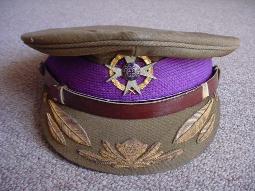 8034 SA Army Corps of Chaplain's Colonel's cap and badge (SA)