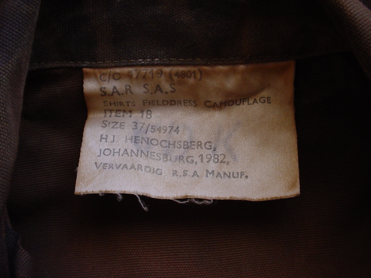 7367 South African Railway Police camouflage shirt, long sleeves, Size 37 - Image 3