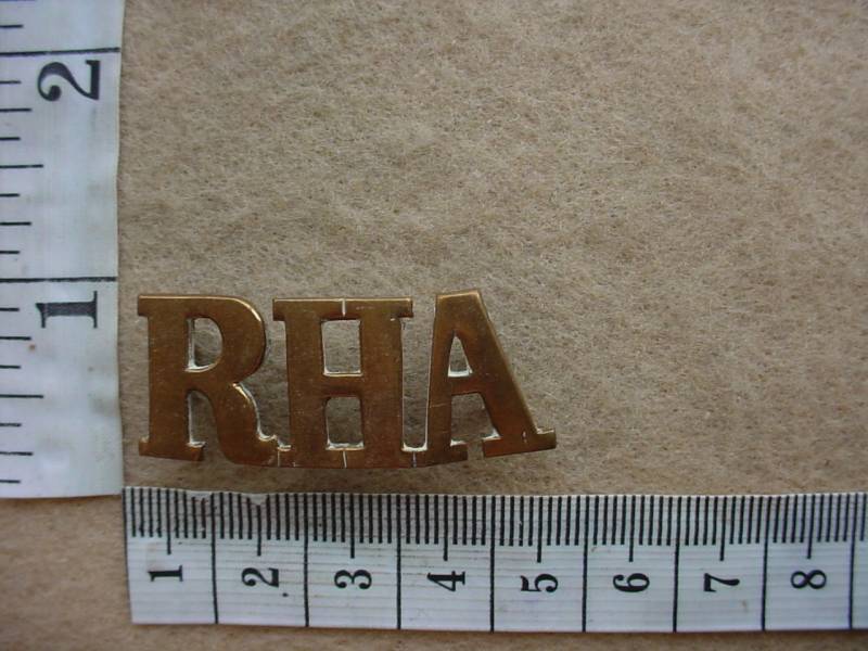 4483 Royal Horse Artillery shoulder title (Ref. ST England)