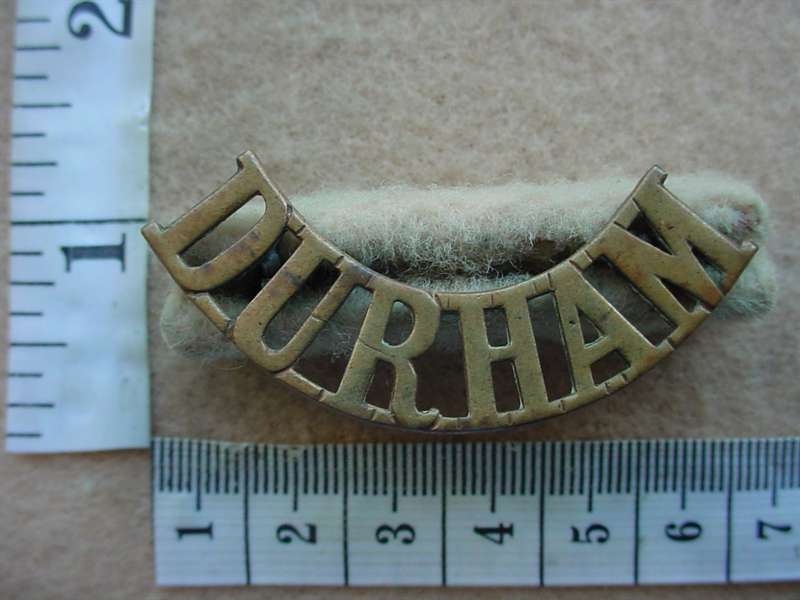 9314 Durham Light Infantry shoulder title (Ref. ST England)