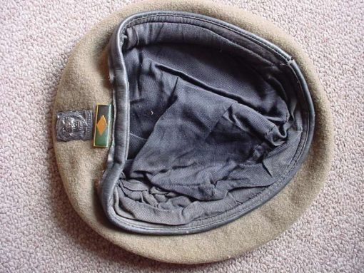 9449 SWA Infantry Reaction Force beret and badge (Ref. SWA)