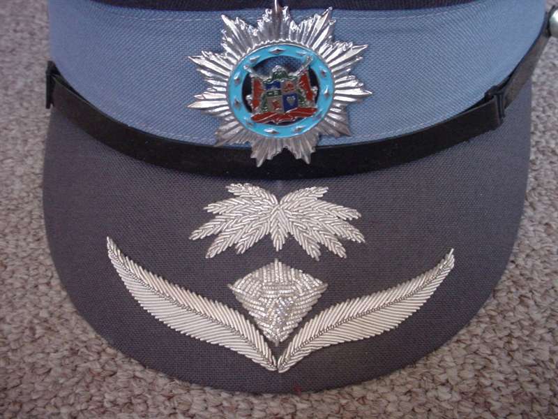 7822 SWA Police Chief Inspectors cap and badge (Ref. SWA) - Image 2