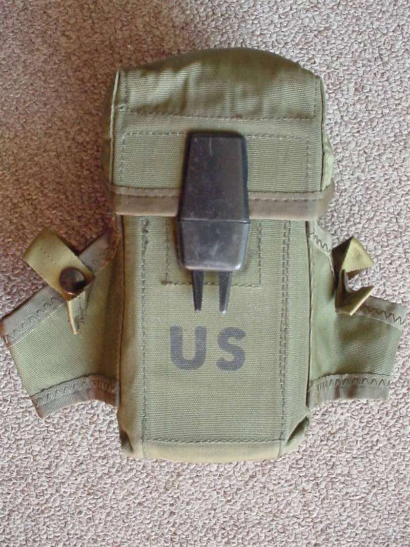 9823 US Army AR15/M16 magazine pouch, 30 rounds (Ref. Webbing)