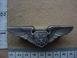 8708 United States Air Force Officers Aircrew wings (Ref. USAF)