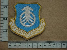 8758 US Air Force Systems Command arm patch (Ref. USAF)
