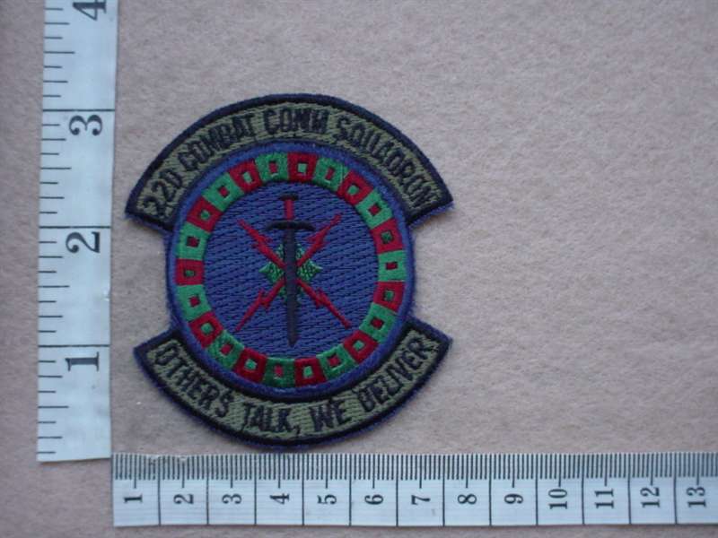 8778 USAF 22nd Combat Communications Squadron arm patch (Ref. USAF)