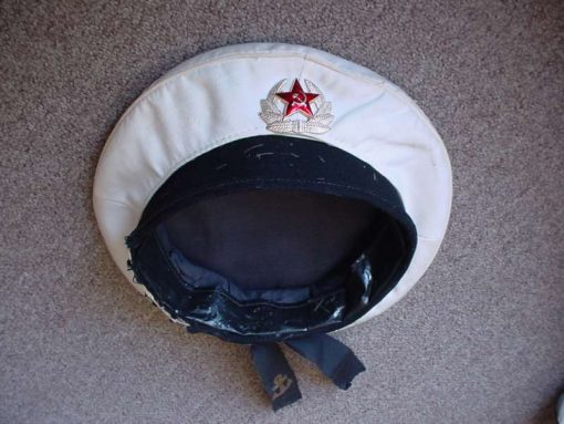 7825 Russian Navy sailors cap and badge (Ref. USSR)