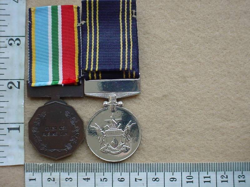 6778 Zimbabwe Police 10 and 20 Years Long Service Medals (Zimbabwe) - Image 2