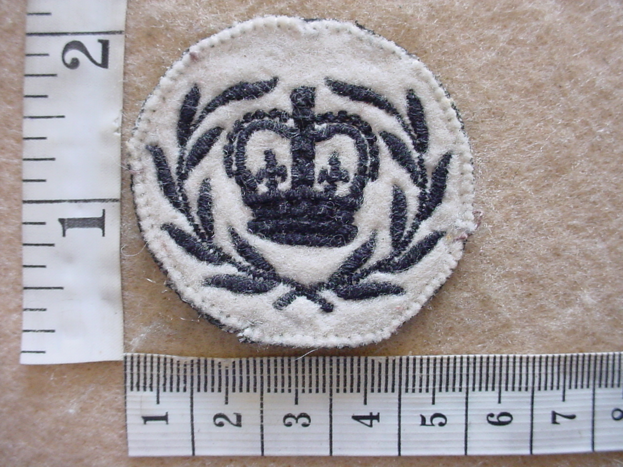 2815-1 Rhodesian Army Warrant Officer Class 2 rank badge, early 1960's (DW2 958)