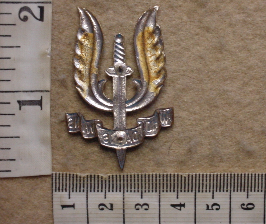 2698-1 Belgian 1 Parachute Battalion beret badge, NCO's (Para Belgium) - Image 2