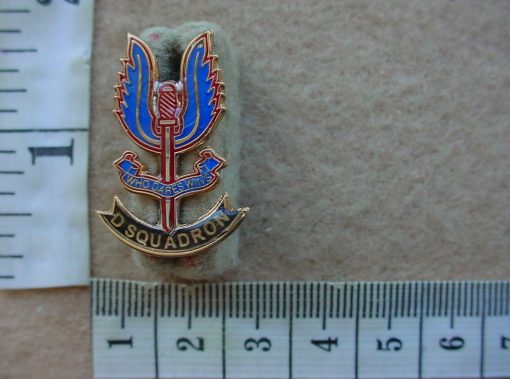 10130-1 Rhodesian Special Air Service Association D Sqn lapel badge (CO3190)