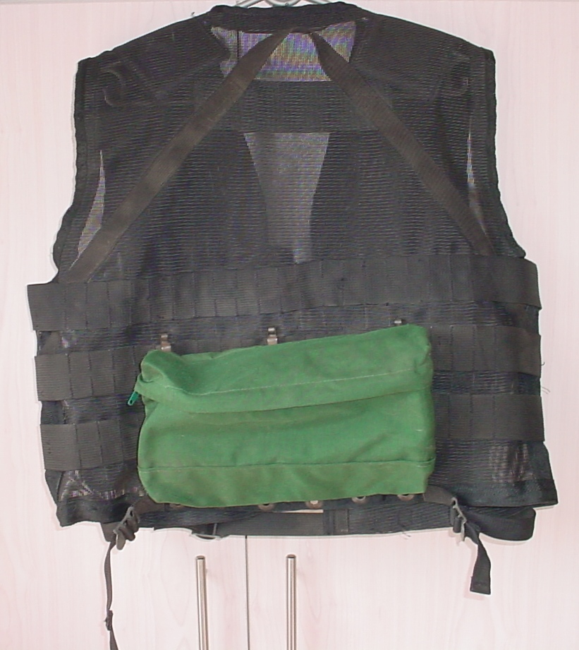 9740 32 Battalion/Koevoet green Cordura combat vest, scarce (Webbing) - Image 4