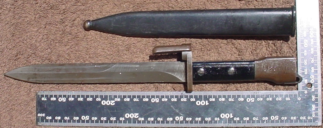 7774 Belgian FN FAL Type A South African Police bayonet, Union Military stamp (SAP)
