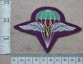 2096 South African 1 Parachute Battalion beret badge, 2nd pattern (C319)
