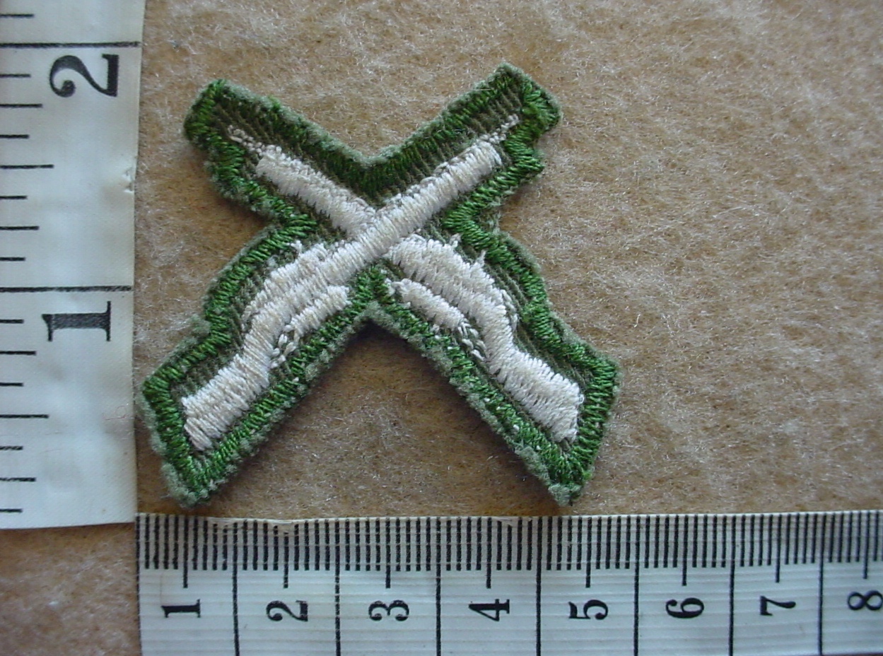 9008 Rhodesian Army Marksman qualification badge, camo dress (DW2 893)