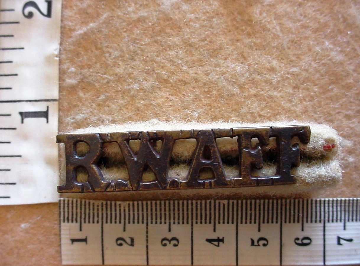 1729-4 Royal West African Frontier Force shoulder title (CO3833)