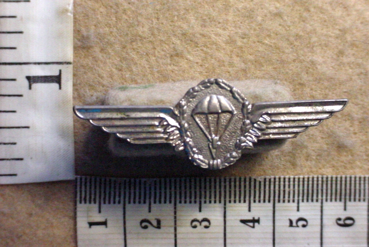 4255-6 German Army parachute wings, 2nd Class, mess dress (Para Germany)