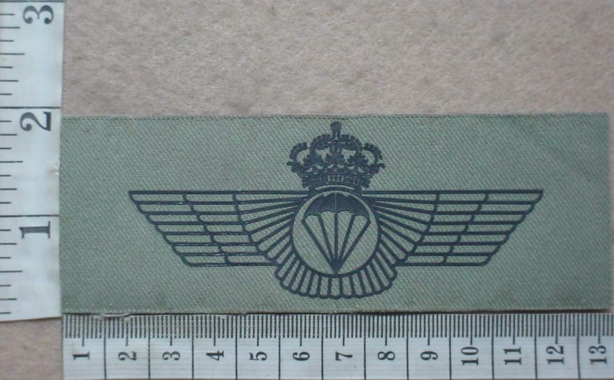 3984-1 Spanish Army parachute wings (Para Spain)