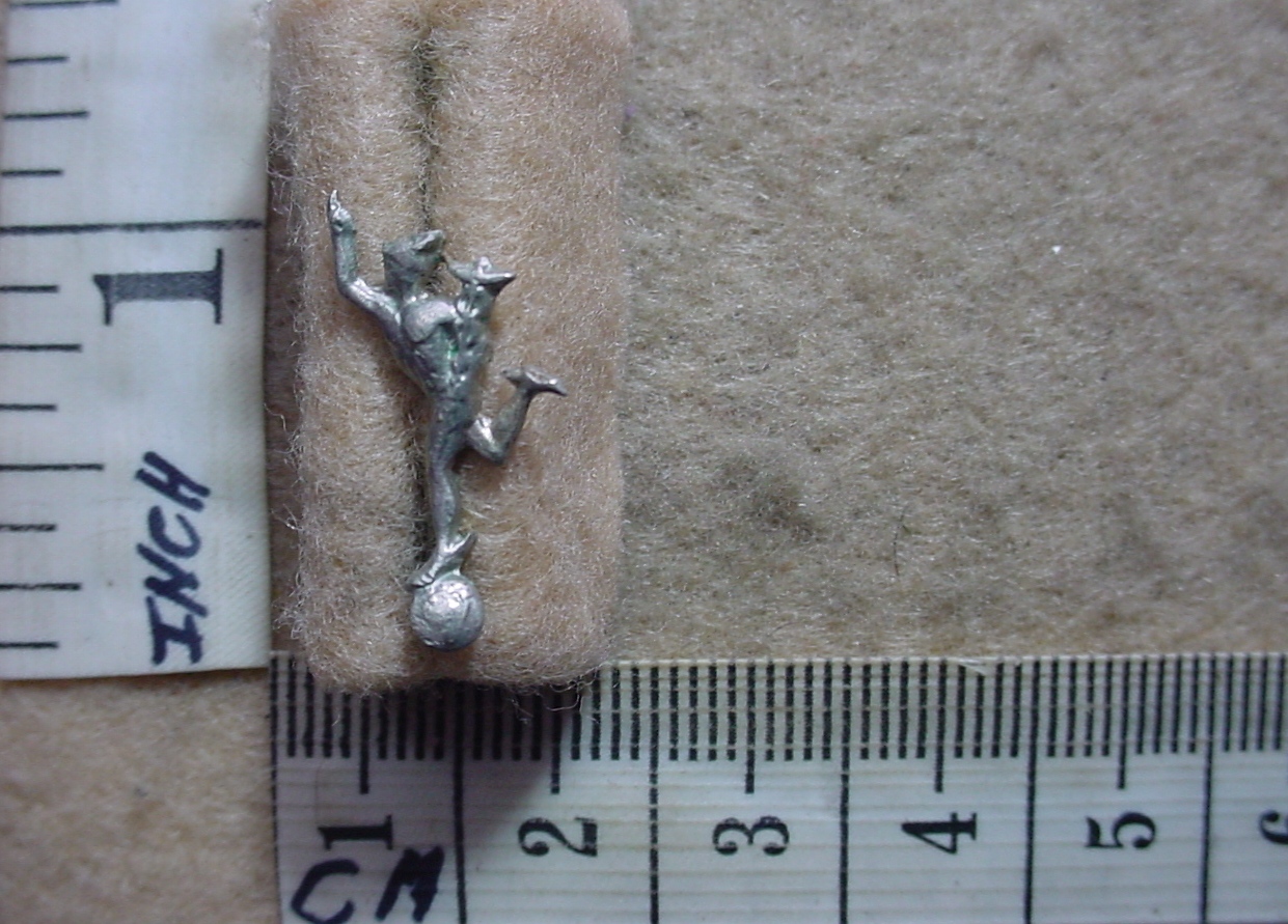 699-1 South African Corps of Signals collar badge, mess dress (CO1246)