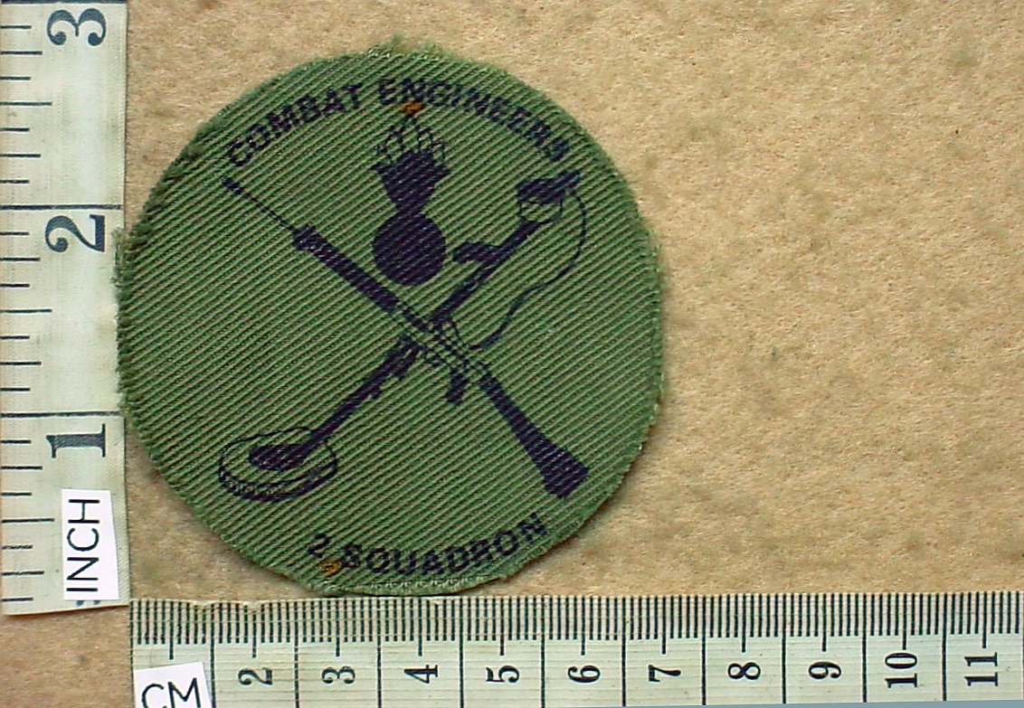 8271-1 Rhodesian Army 2 Squadron Combat Engineers arm patch (C635)