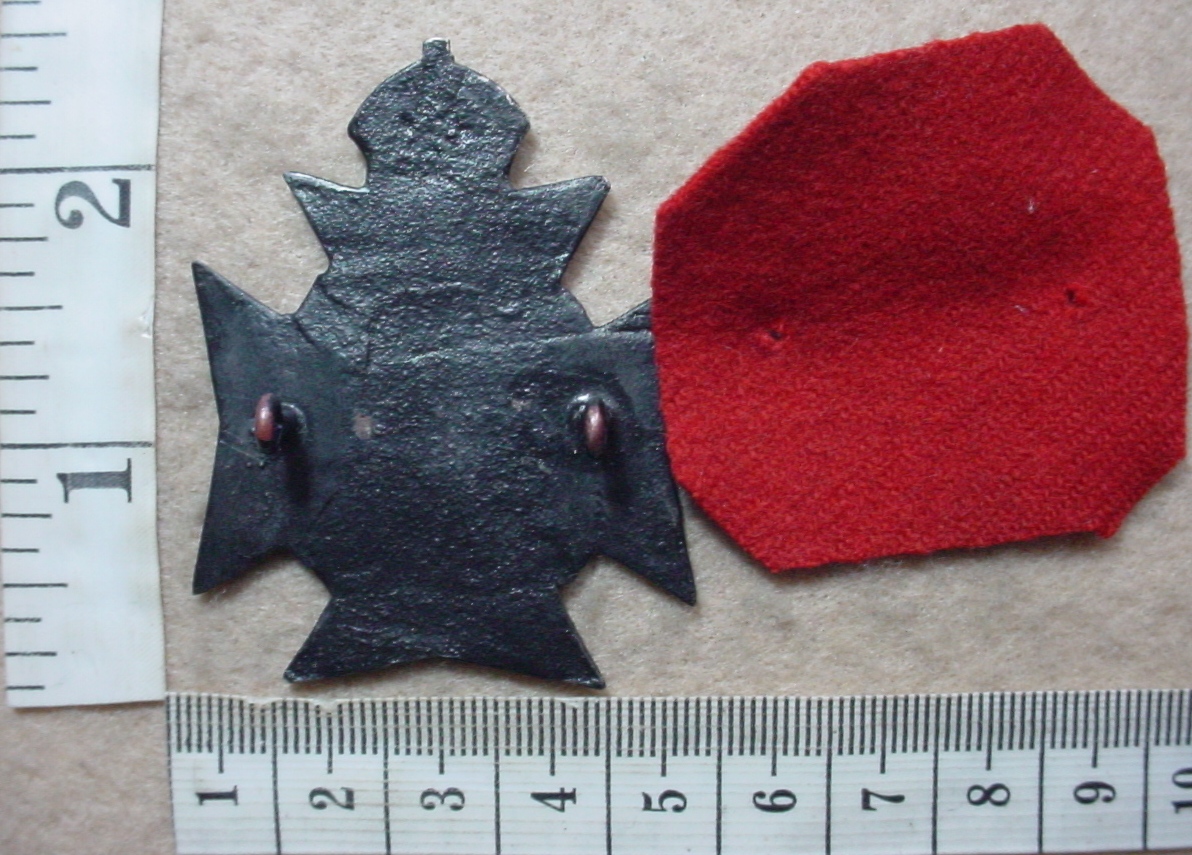 10719-1 Royal Rhodesia Regiment helmet badge, large size with lugs (CO2990) - Image 2