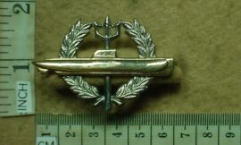 378 South African Navy Submariner qualification badge, 2nd pattern (CO817)