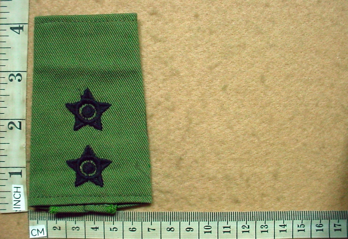 3754 Rhodesian Guard Force Junior Commandant Grade 2 rank epaulette (DW2 883)