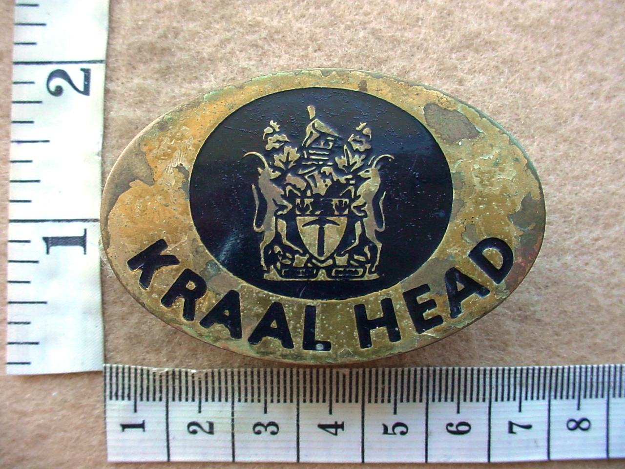 8325-1 Rhodesian Internal Affairs Kraal Head badge (CO3450)