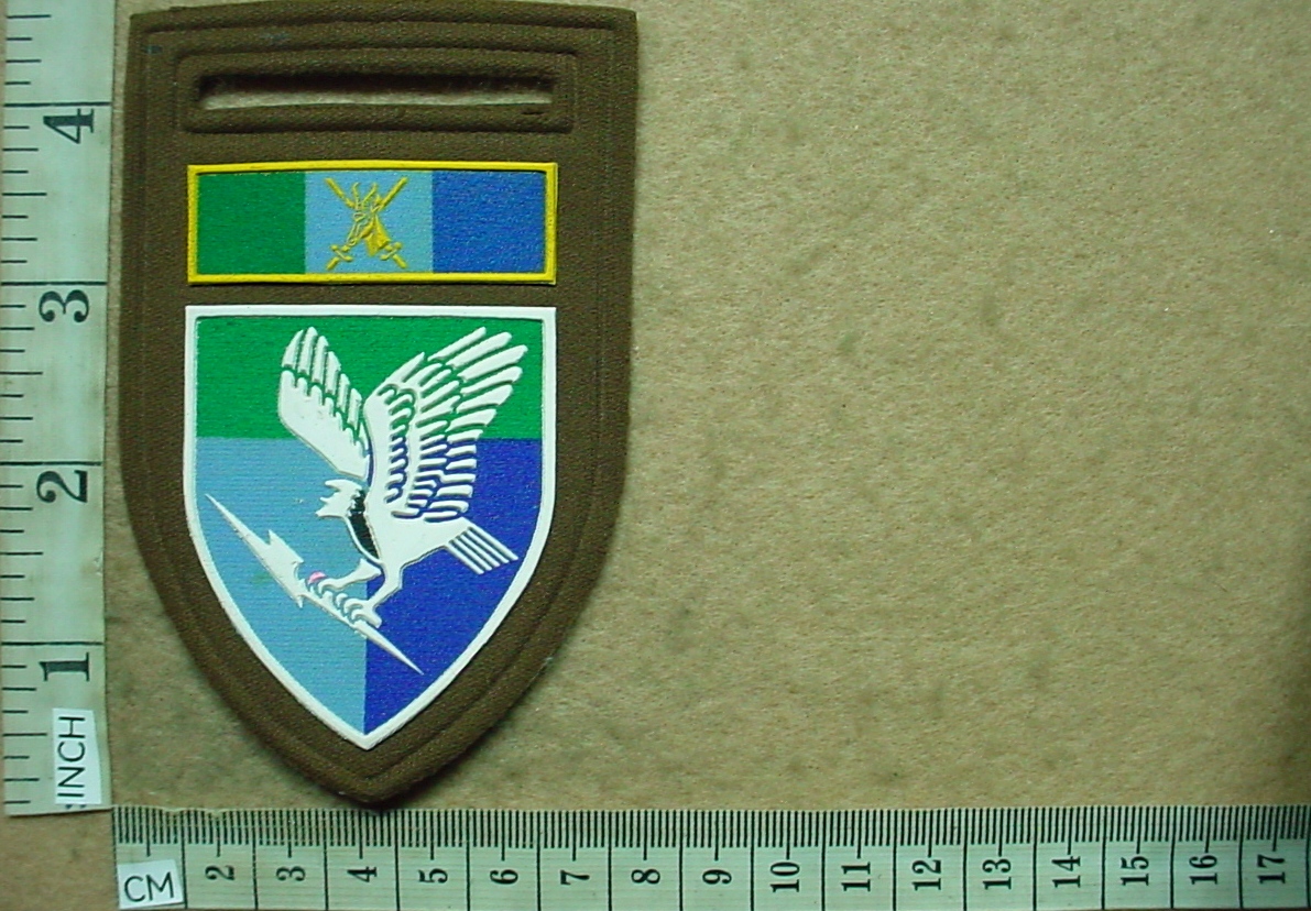 9887-4 South African 5 Signals Regiment arm flash, Signals Formation bar (F744)