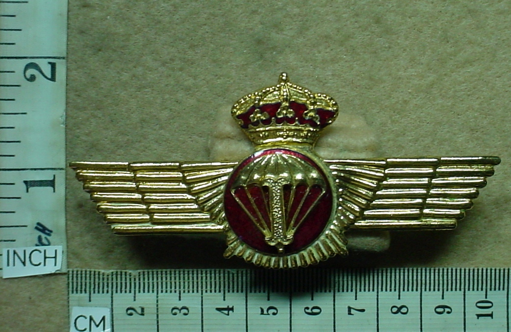 3984-8 Spanish Army Parachute Instructor wings (Para Spain)
