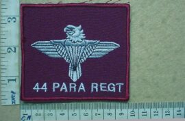 10902-11 South African 44 Parachute Regiment tracksuit badge, 1st issue (CO3942)