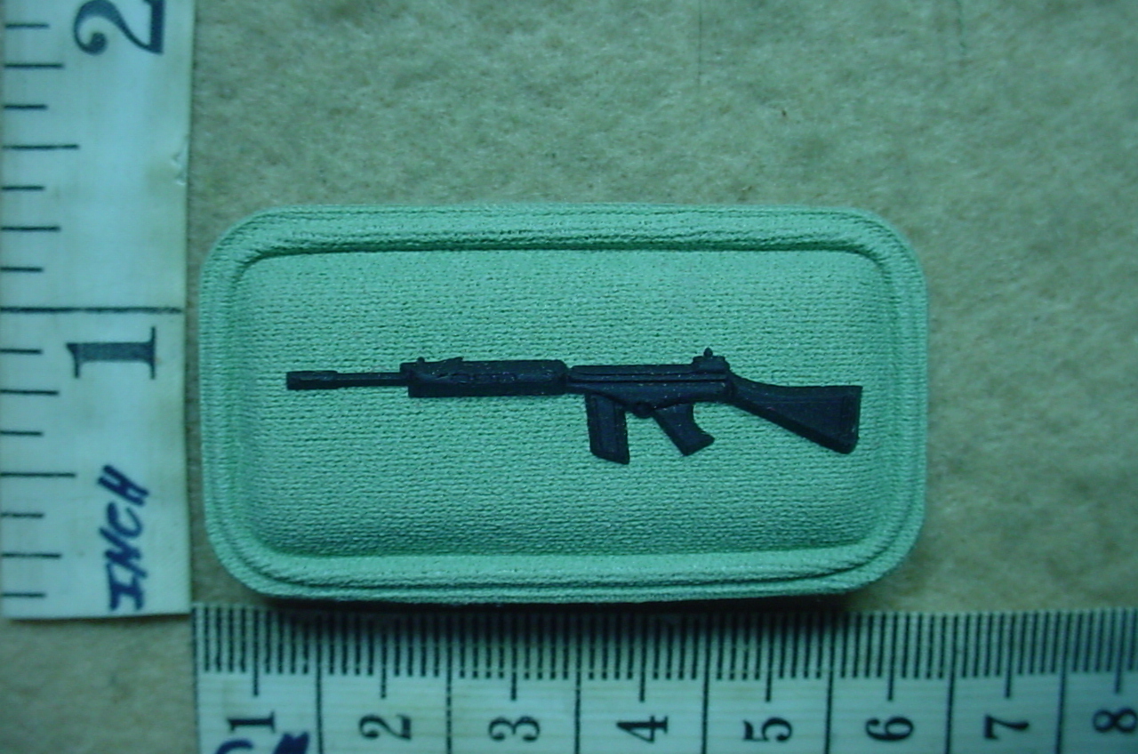 2950-1 South African Army Marksman award, 2nd Class, Soldier 2000 Camo Dress (DW1 9 29)